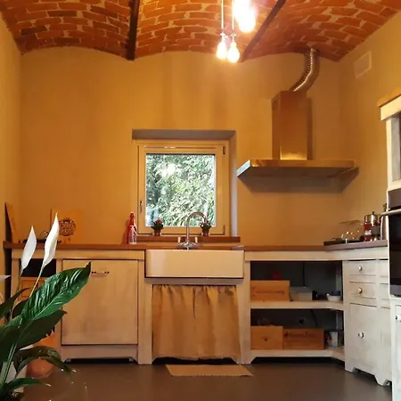 La Mela Antica Bed and Breakfast Cherasco