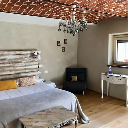Bed & Breakfast La Mela Antica 3*